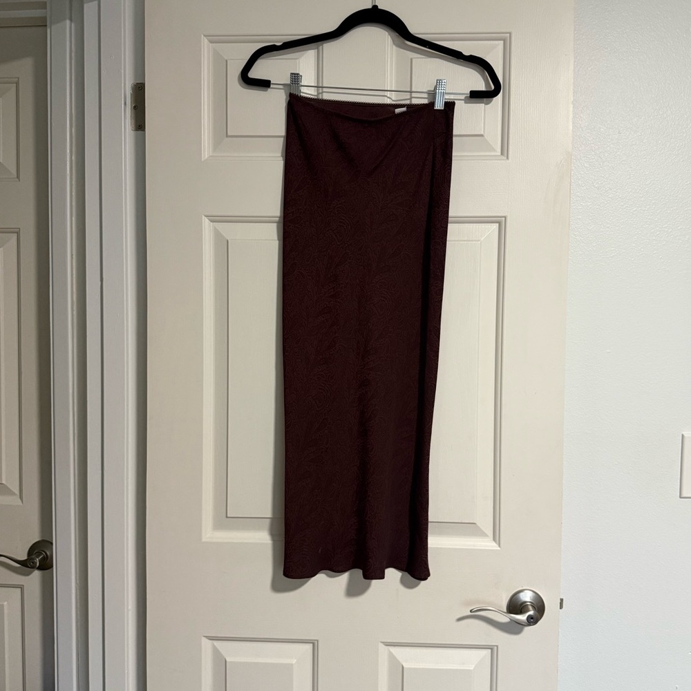 Revolve L'Academie Purple Paisley Printed Midi Skirt - Picture 2 of 5